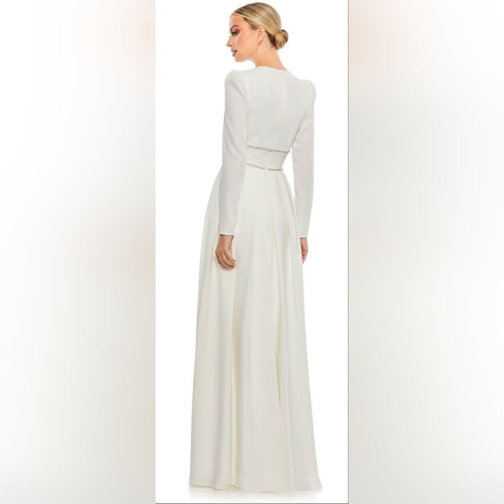 MAC DUGGAL 55705 EMPIRE WAIST LONG SLEEVE PLEATED A-LINE Gown NWOT sz 6 White - Picture 2 of 7